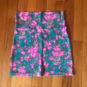 amazing turquoise mini skirt